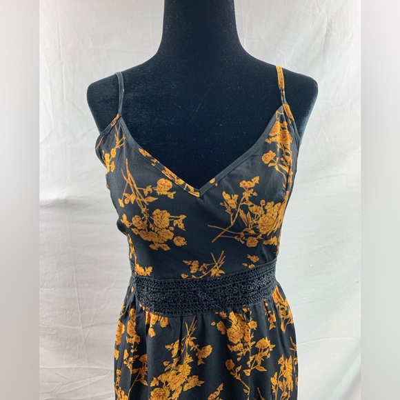Black Boho Floral Print Split Thigh Cami Dress - Picture 7 of 9